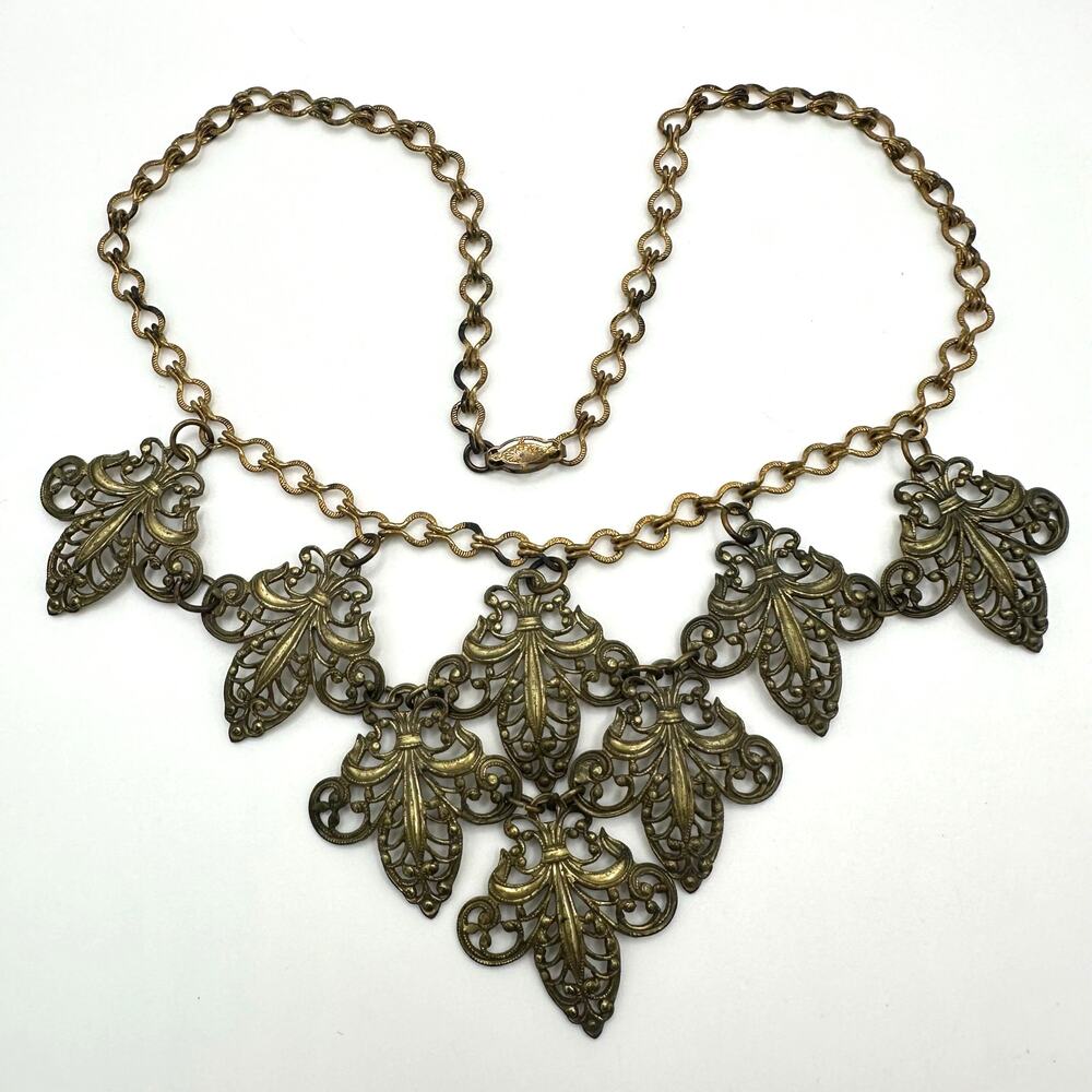 Antique vintage 1930s 1940s gold tone brass filigree swag 16" chain necklace